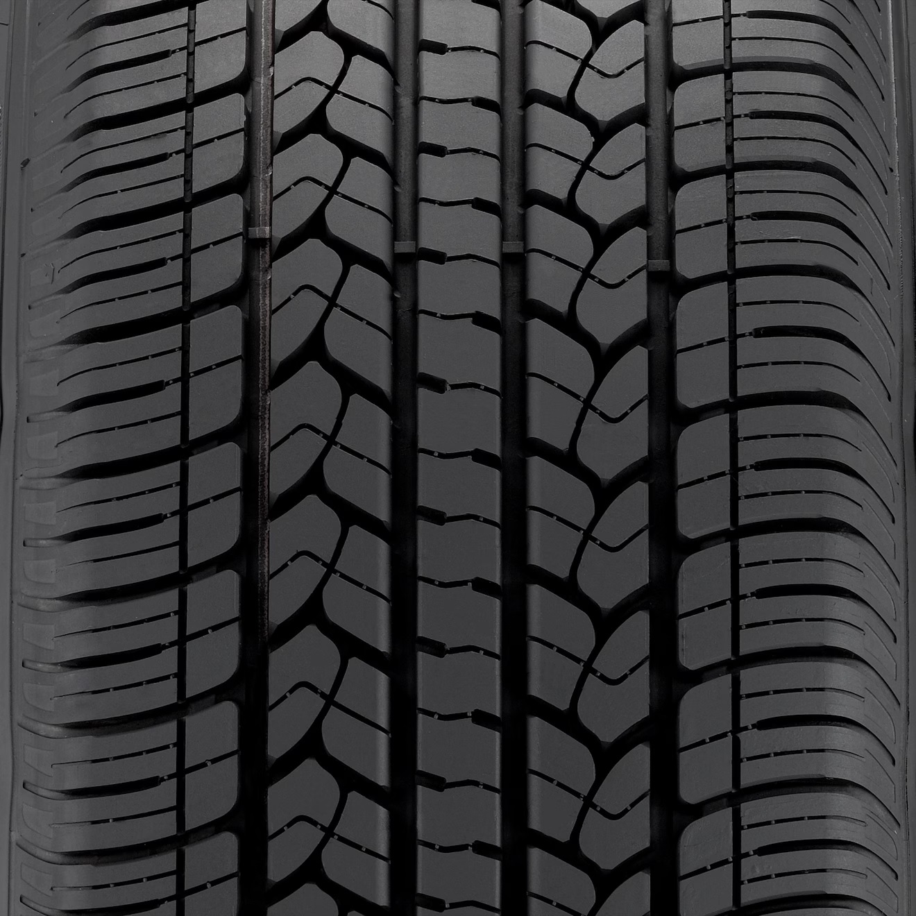 Goodyear-Assurance-CS-Fuel-Max-4