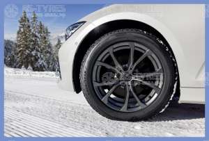 Goodyear Ultra Grip Performance 3 255/35 R20 97W