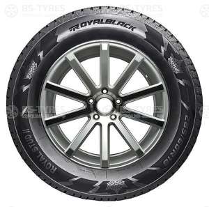 Royal Black Stud II 235/50 R18 101T