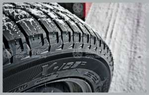 Michelin X-Ice 3 RunFlat 275/40 R20 102H
